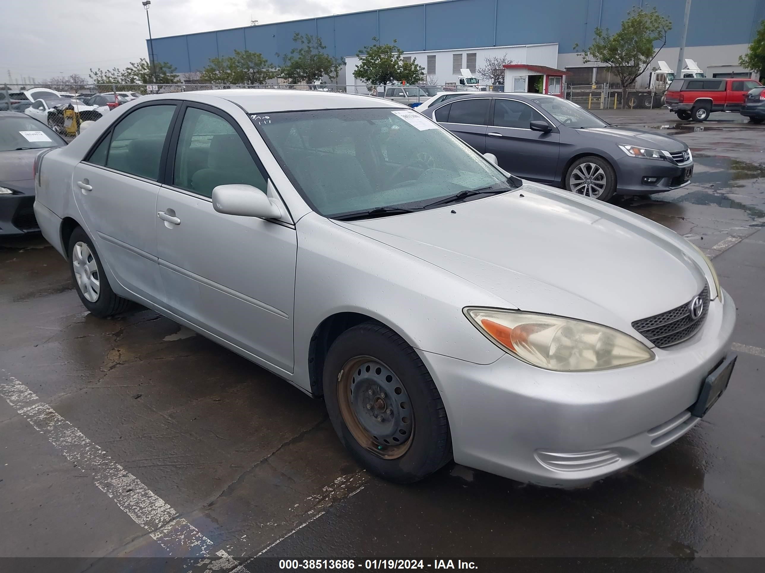 toyota camry 2004 4t1be32k64u795897