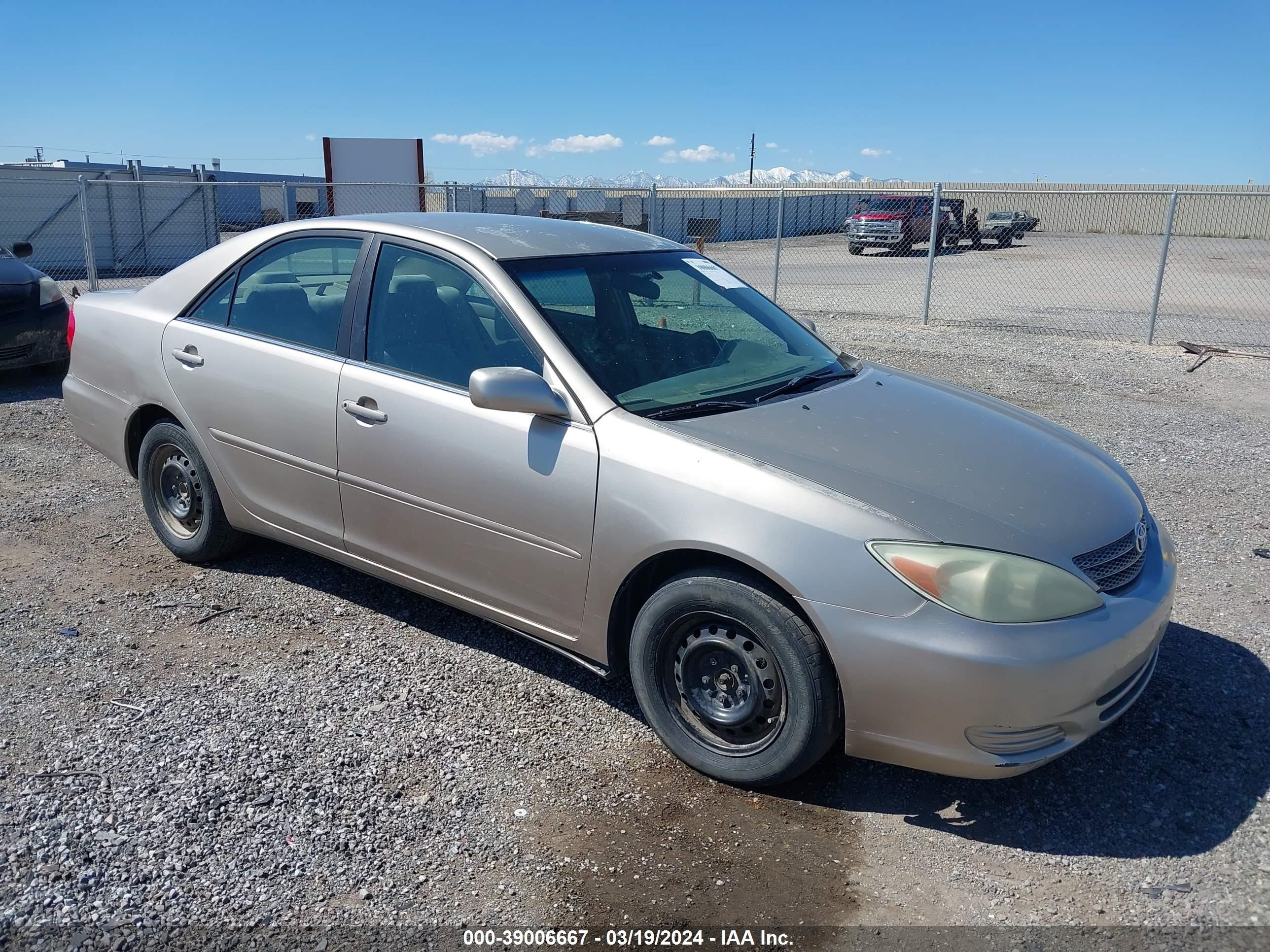 toyota camry 2004 4t1be32k64u849263