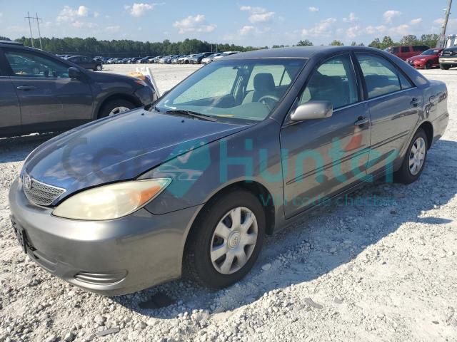 toyota camry le 2004 4t1be32k64u875619