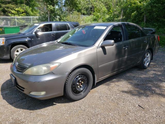 toyota camry le 2004 4t1be32k64u915701
