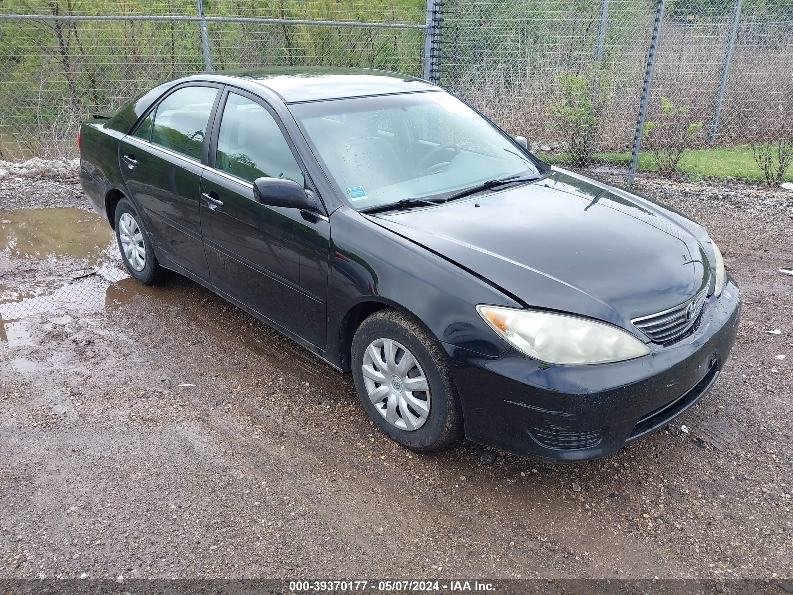 toyota camry 2005 4t1be32k65u039844