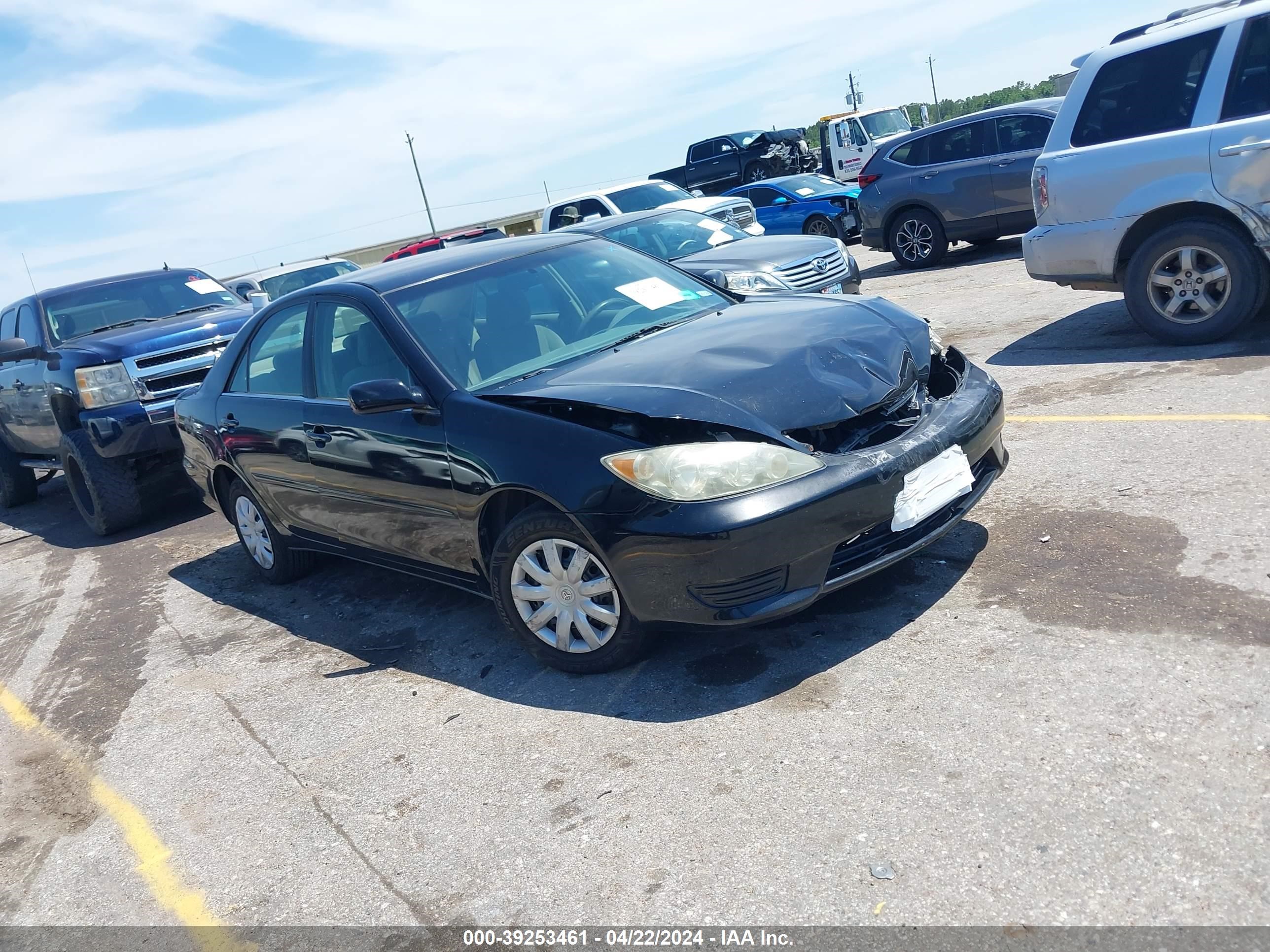 toyota camry 2005 4t1be32k65u093144