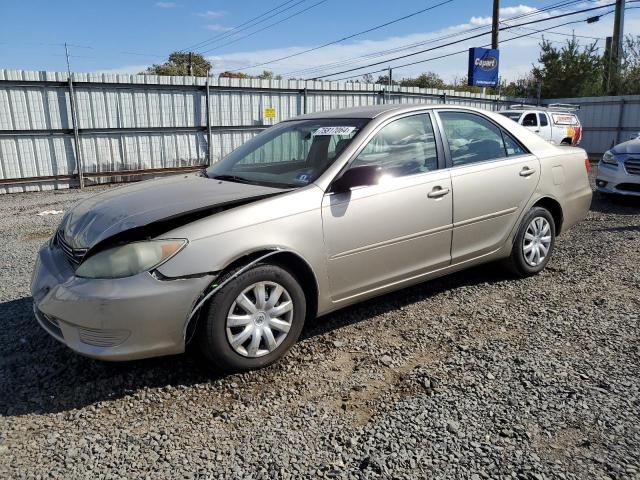 toyota camry le 2005 4t1be32k65u394299