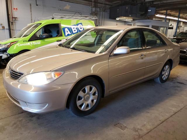 toyota camry le 2005 4t1be32k65u394528