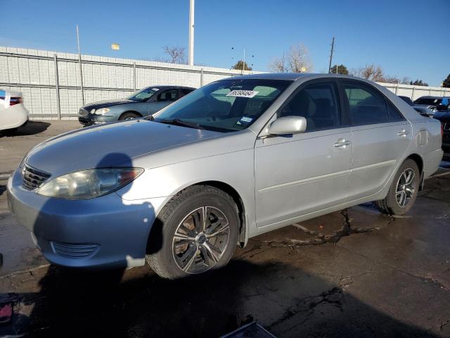 toyota camry le 2005 4t1be32k65u502047