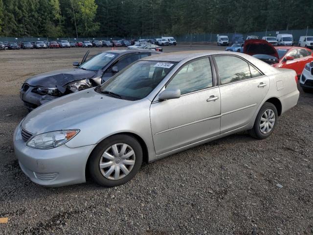 toyota camry le 2005 4t1be32k65u504803