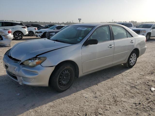 toyota camry le 2006 4t1be32k66u735069