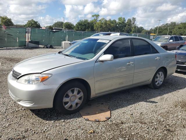 toyota camry le 2003 4t1be32k73u136693