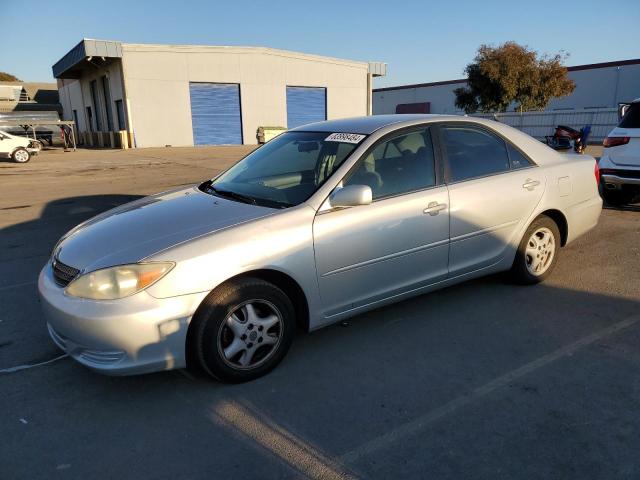 toyota camry le 2004 4t1be32k74u286031