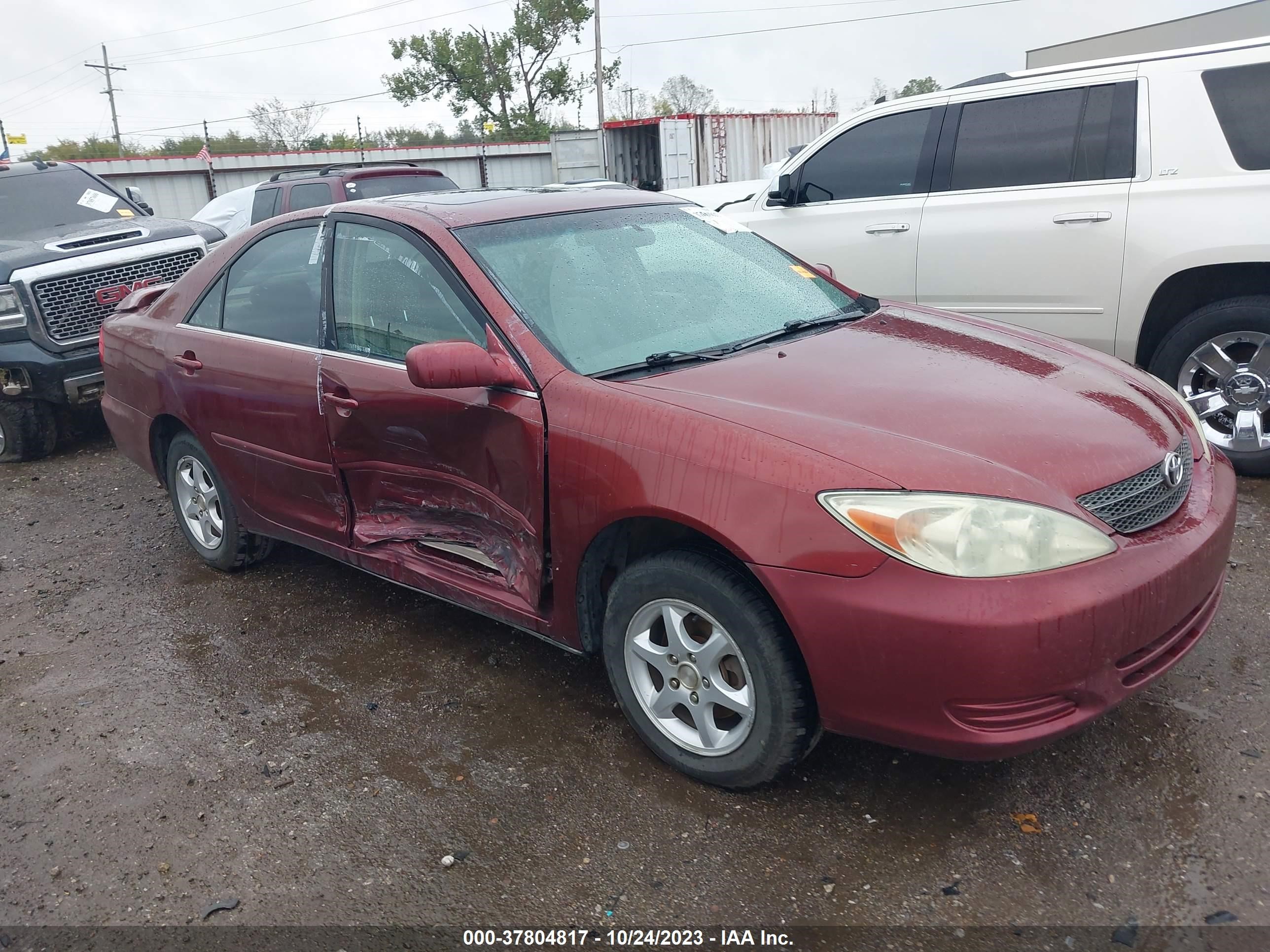 toyota camry 2004 4t1be32k74u346650