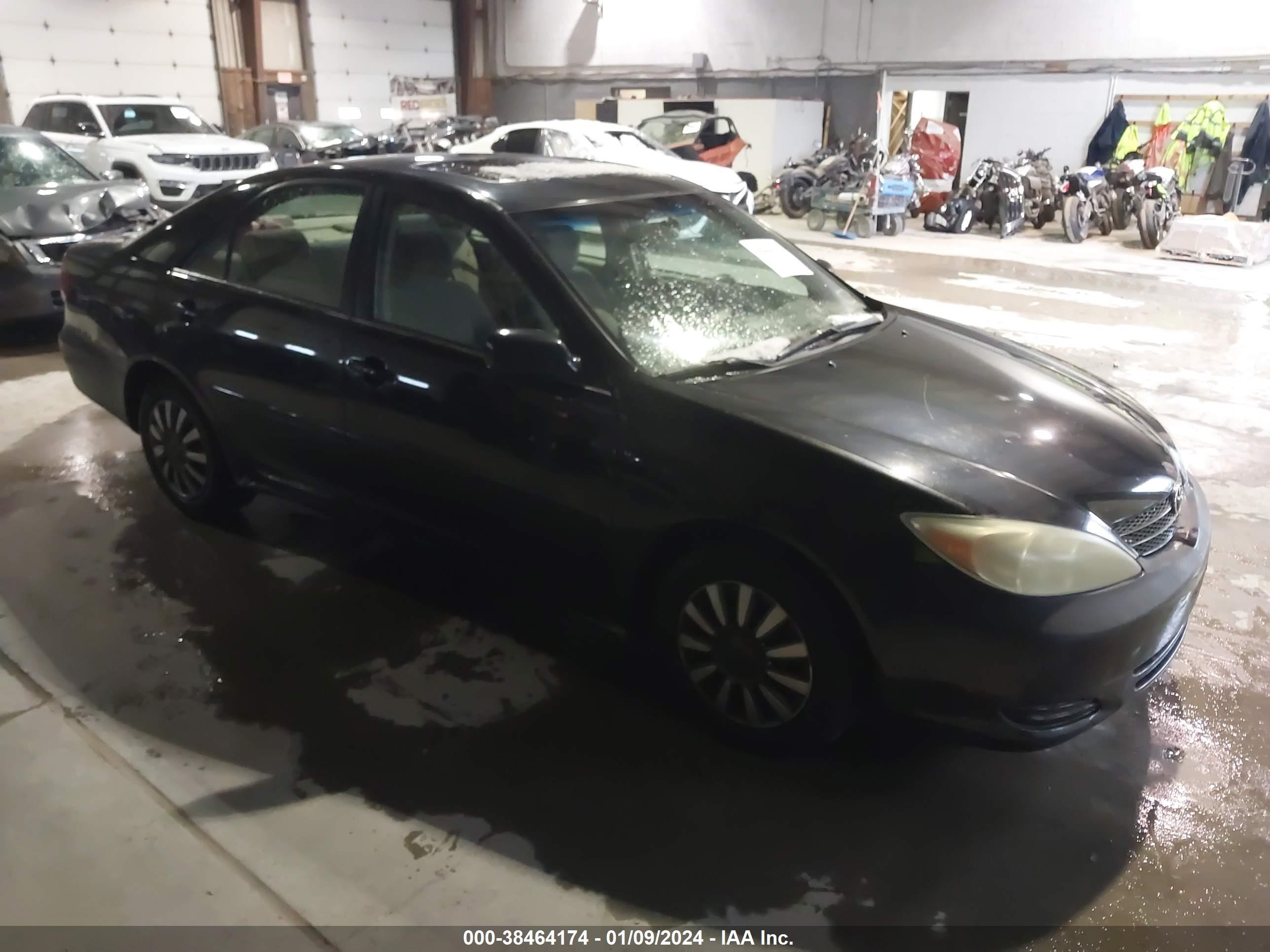 toyota camry 2004 4t1be32k74u370463