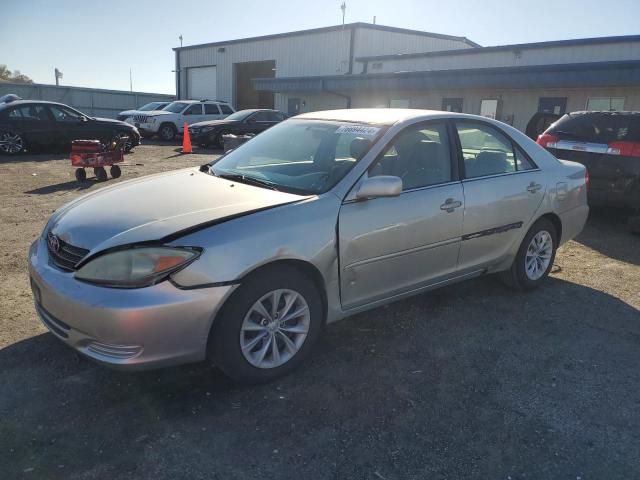 toyota camry le 2004 4t1be32k74u797268