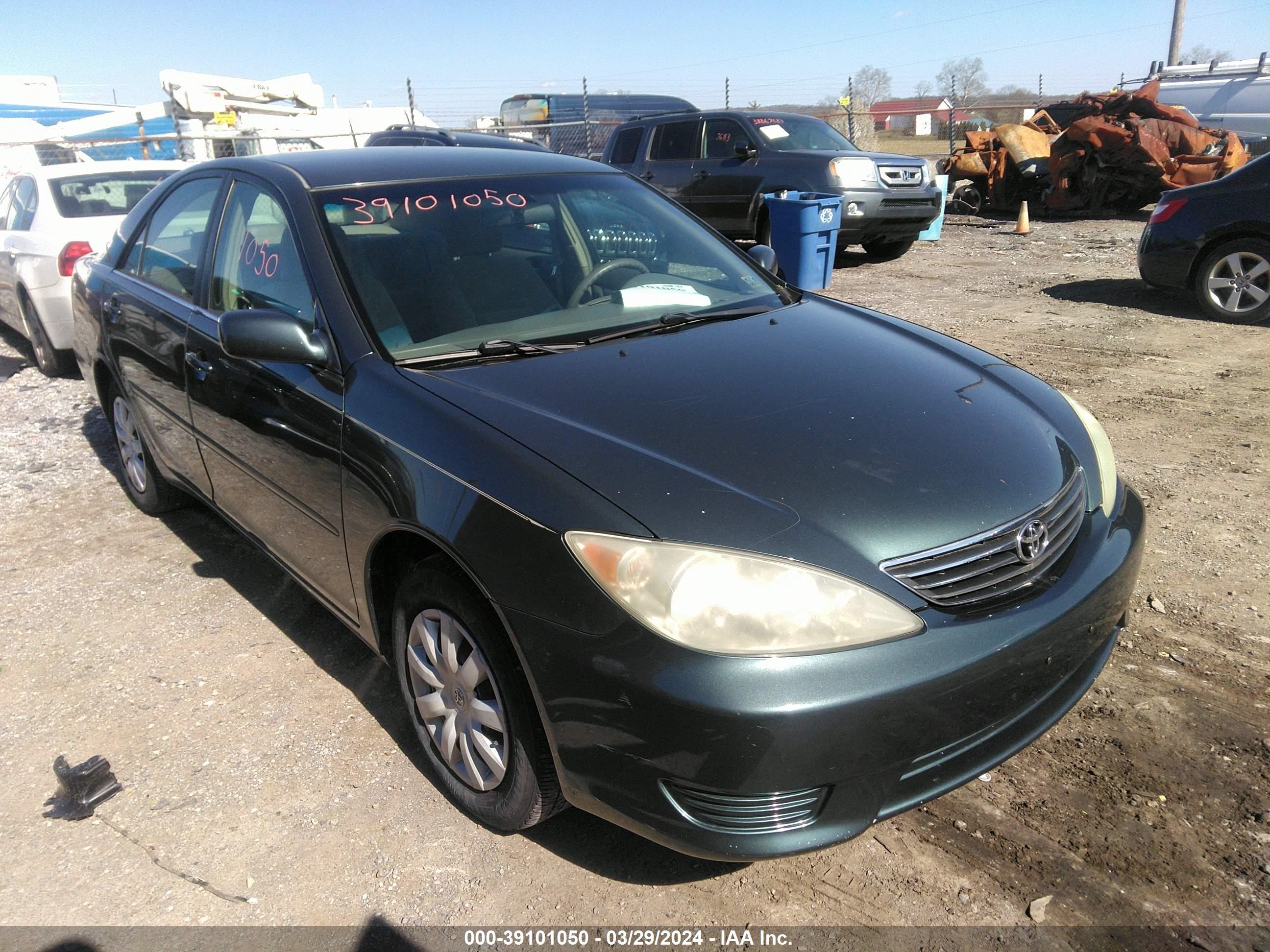 toyota camry 2005 4t1be32k75u005010