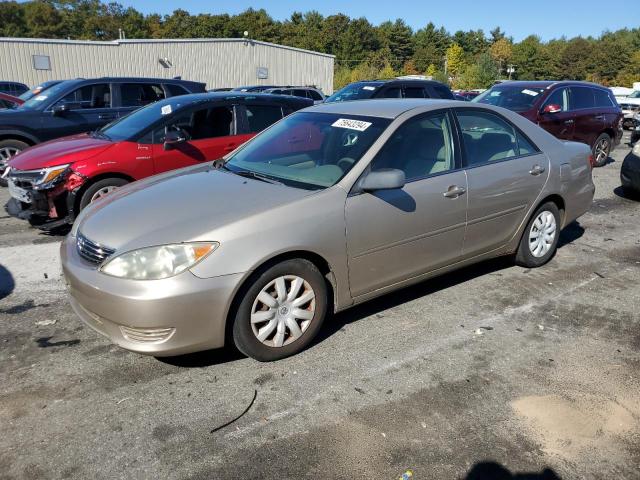 toyota camry le 2005 4t1be32k75u091757