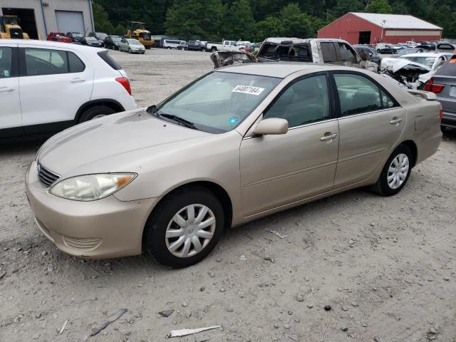 toyota camry le 2005 4t1be32k75u587724