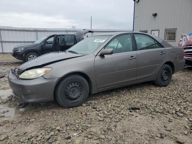 toyota camry le 2005 4t1be32k75u626778