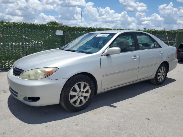 toyota camry 2004 4t1be32k84u369483