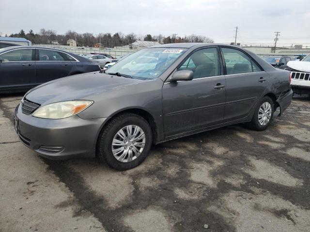 toyota camry le 2004 4t1be32k84u789552