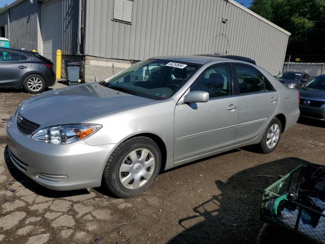 toyota camry 2004 4t1be32k84u854027