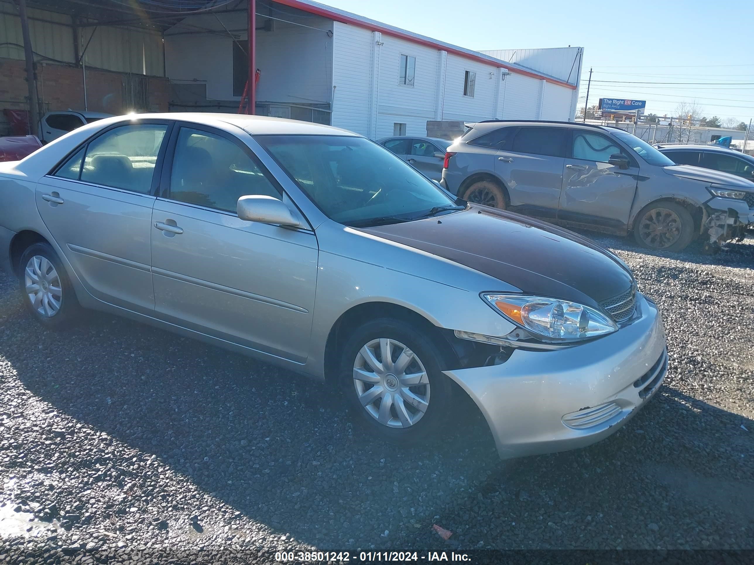 toyota camry 2004 4t1be32k84u857686