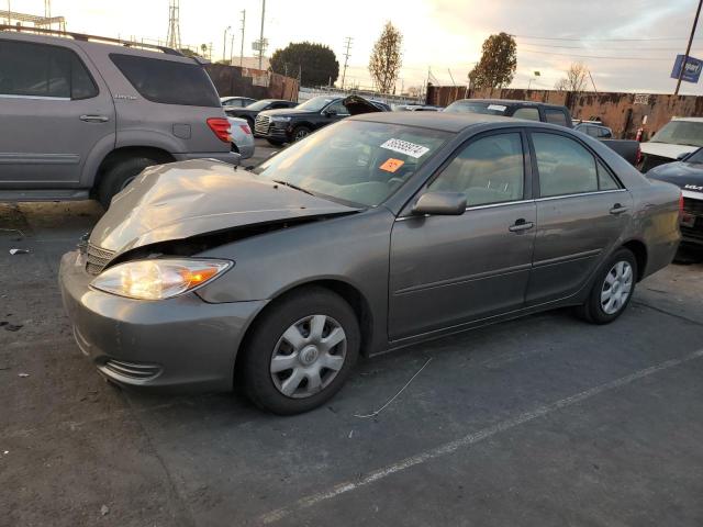 toyota camry le 2004 4t1be32k84u895547