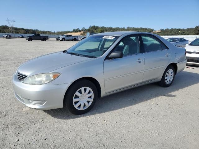 toyota camry le 2005 4t1be32k85u001421