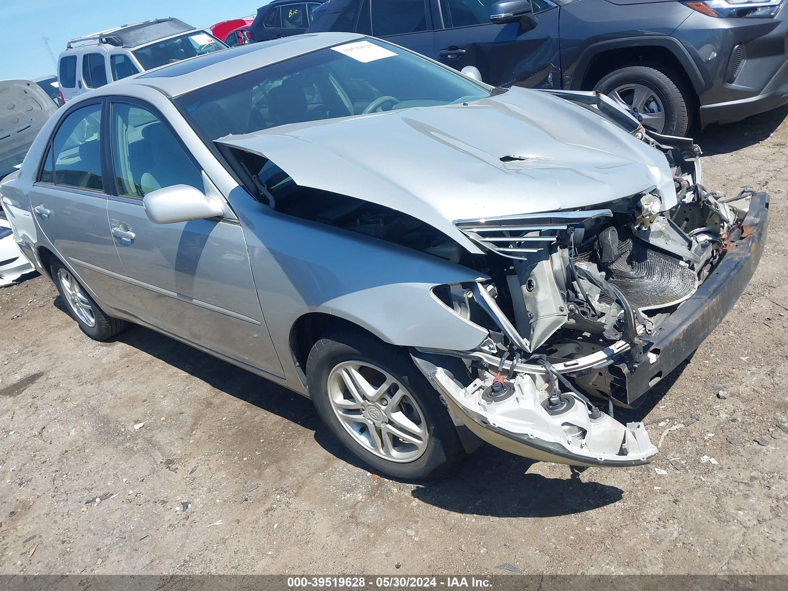 toyota camry 2005 4t1be32k85u021295