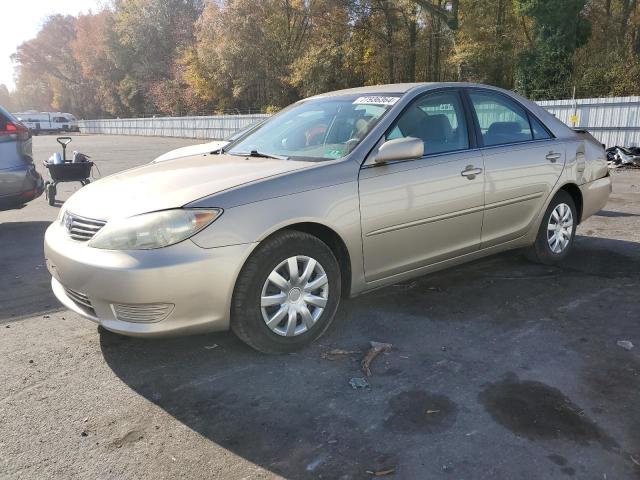 toyota camry le 2005 4t1be32k85u037805