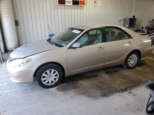 toyota camry le 2005 4t1be32k85u053857