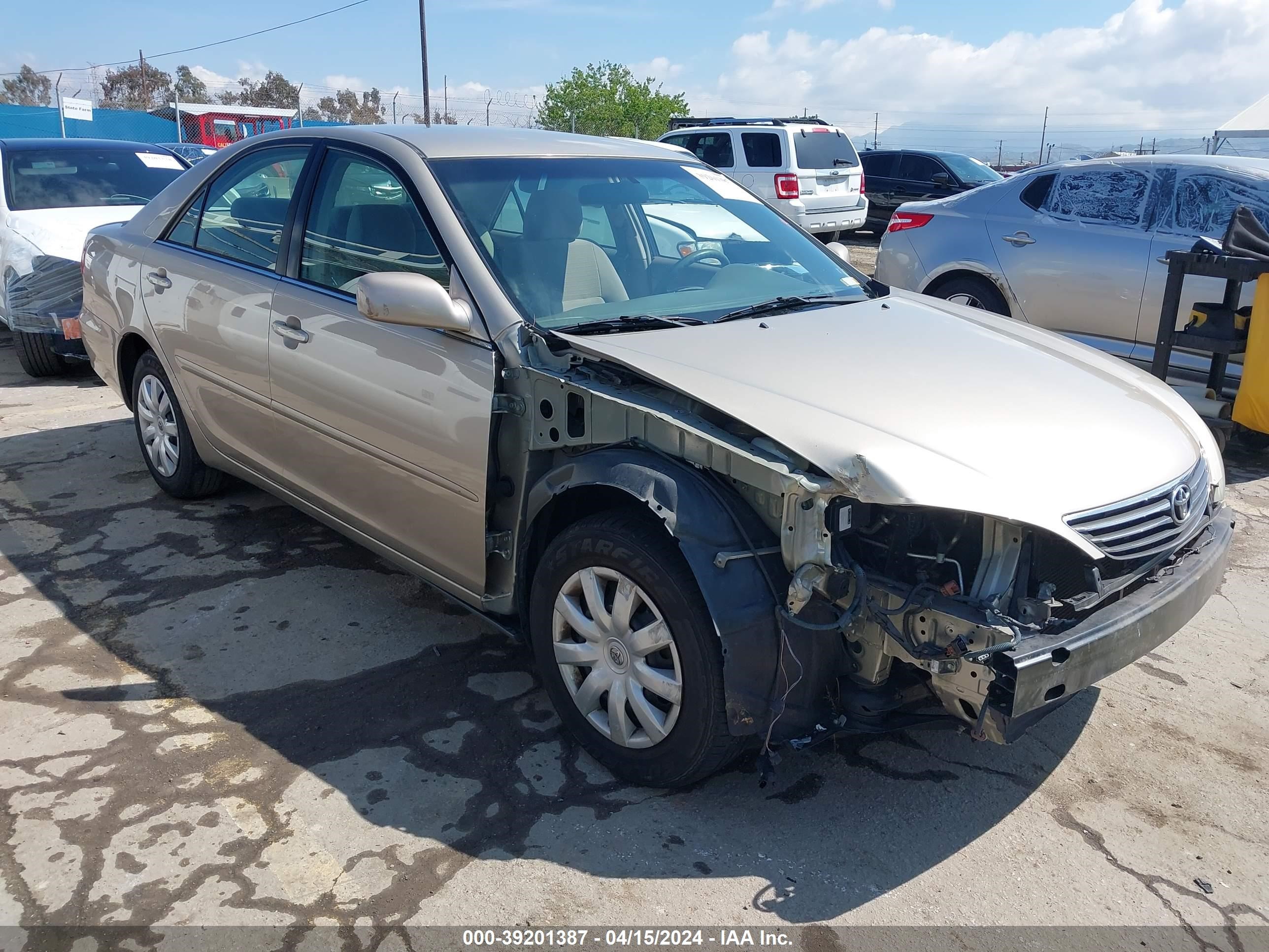 toyota camry 2005 4t1be32k85u059271