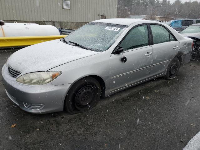 toyota camry le 2005 4t1be32k85u098068