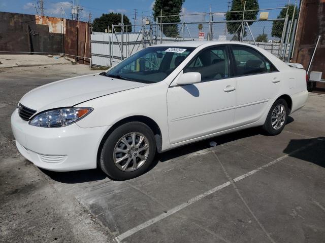 toyota camry le 2005 4t1be32k85u410955