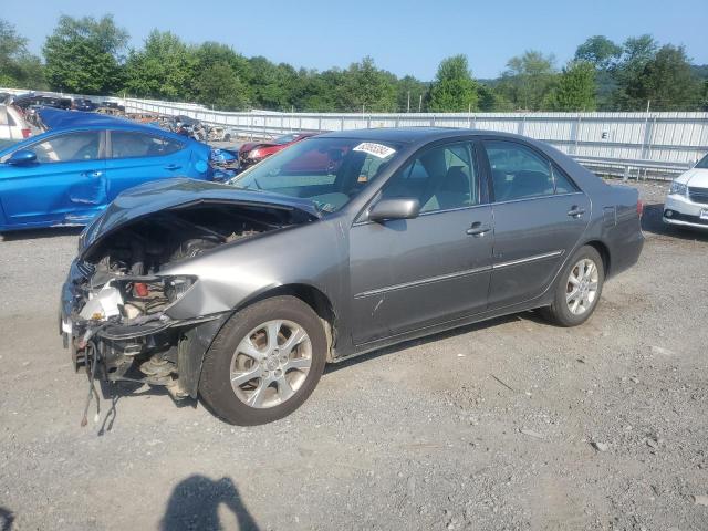 toyota camry le 2005 4t1be32k85u600979