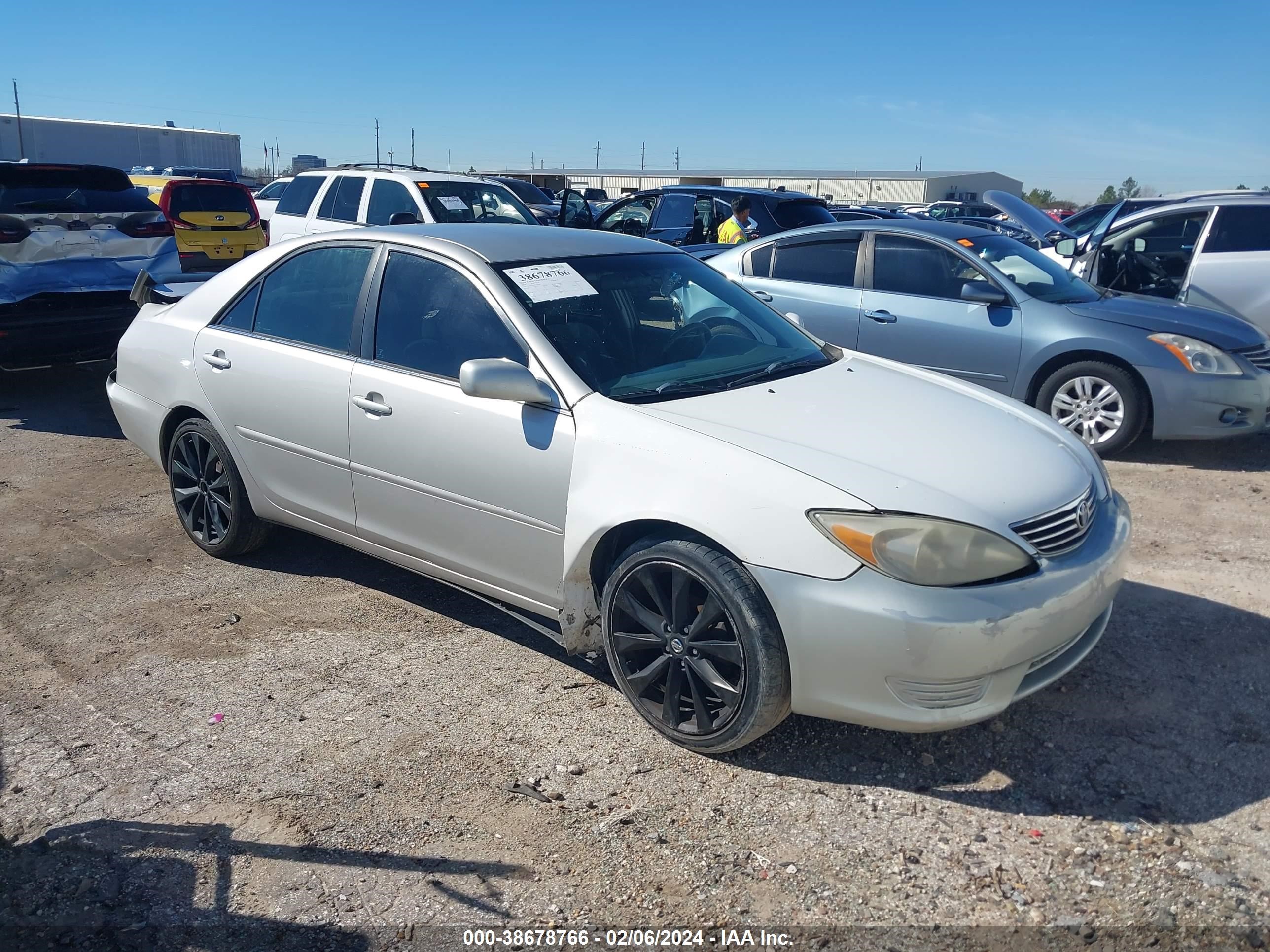 toyota camry 2006 4t1be32k86u130244