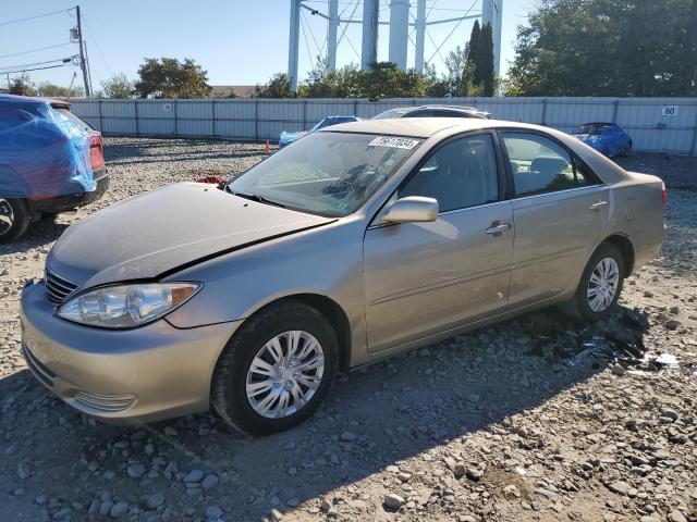 toyota camry le 2005 4t1be32k95u073695