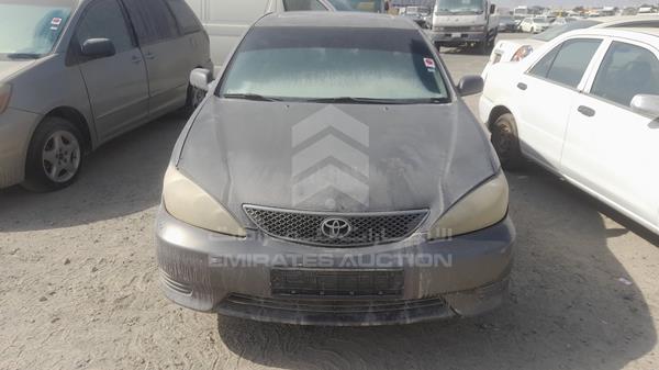 toyota camry 2005 4t1be32k95u576840