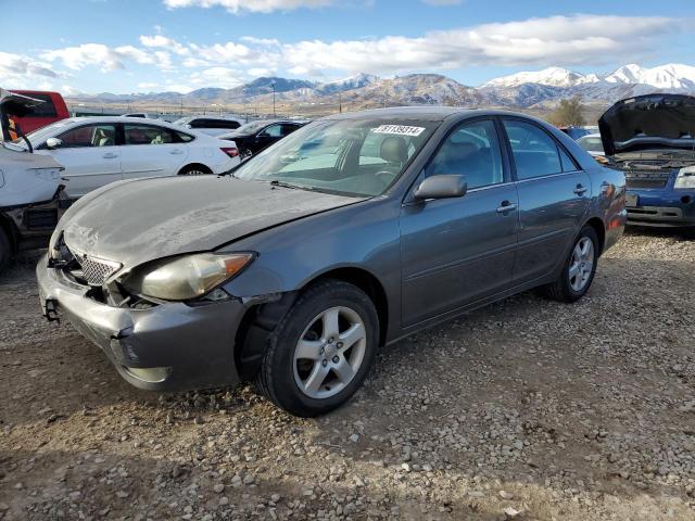 toyota camry le 2005 4t1be32k95u581830