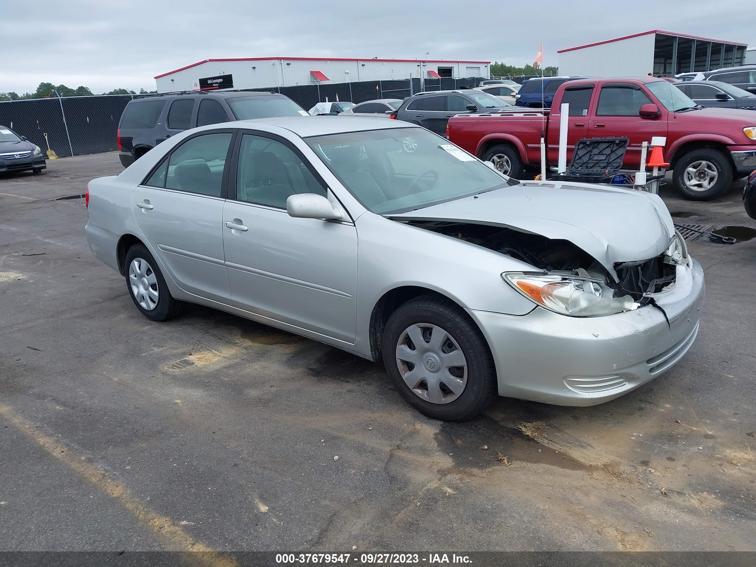 toyota camry 2002 4t1be32kx2u628729