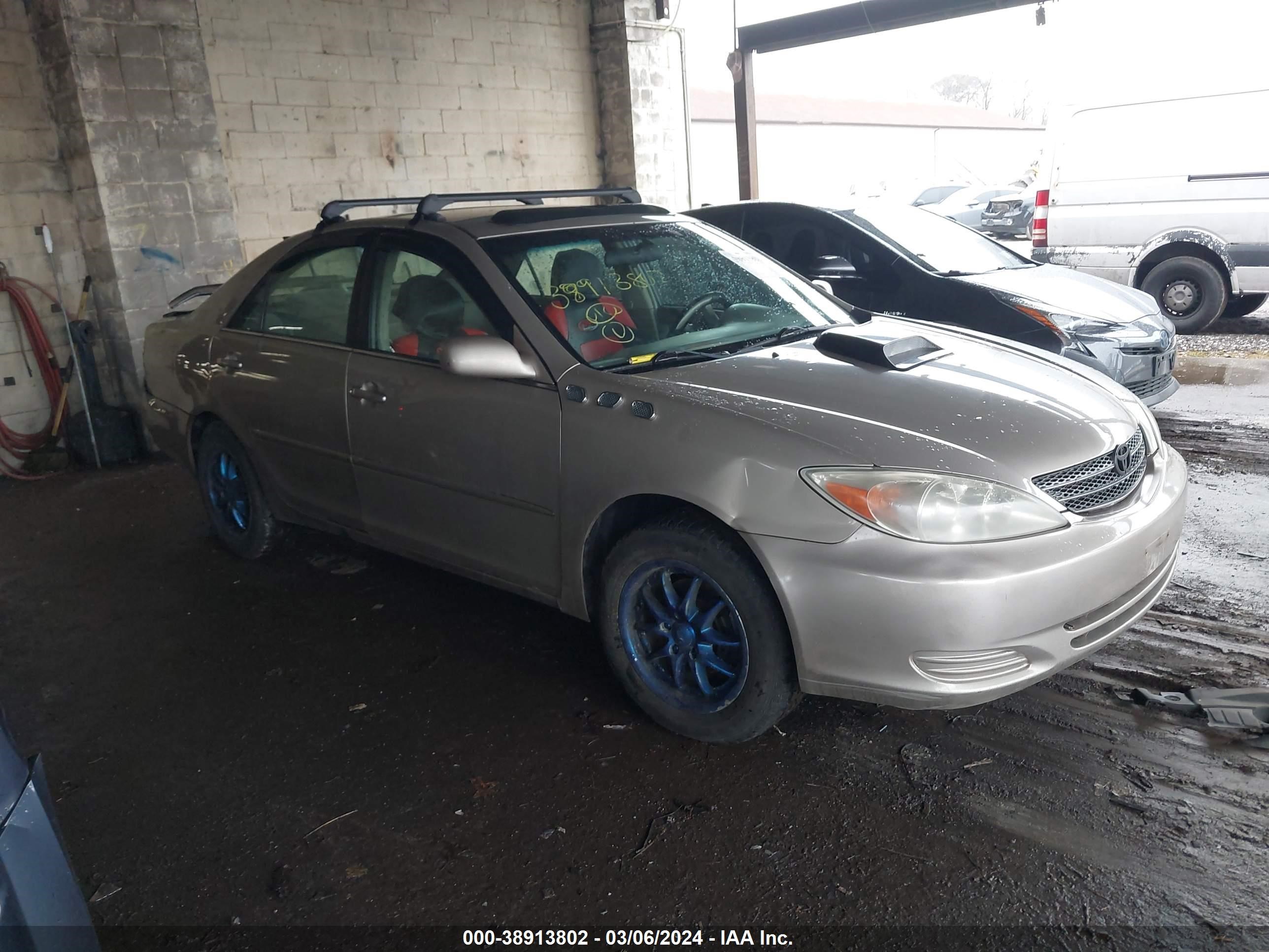 toyota camry 2004 4t1be32kx4u357397