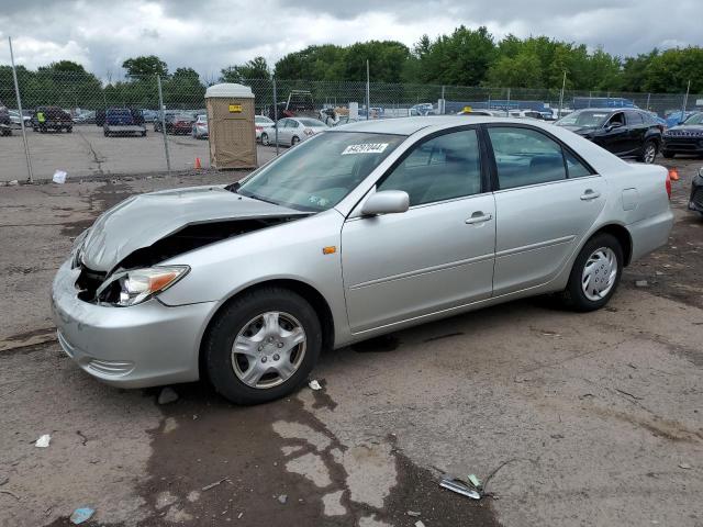 toyota camry 2004 4t1be32kx4u831011