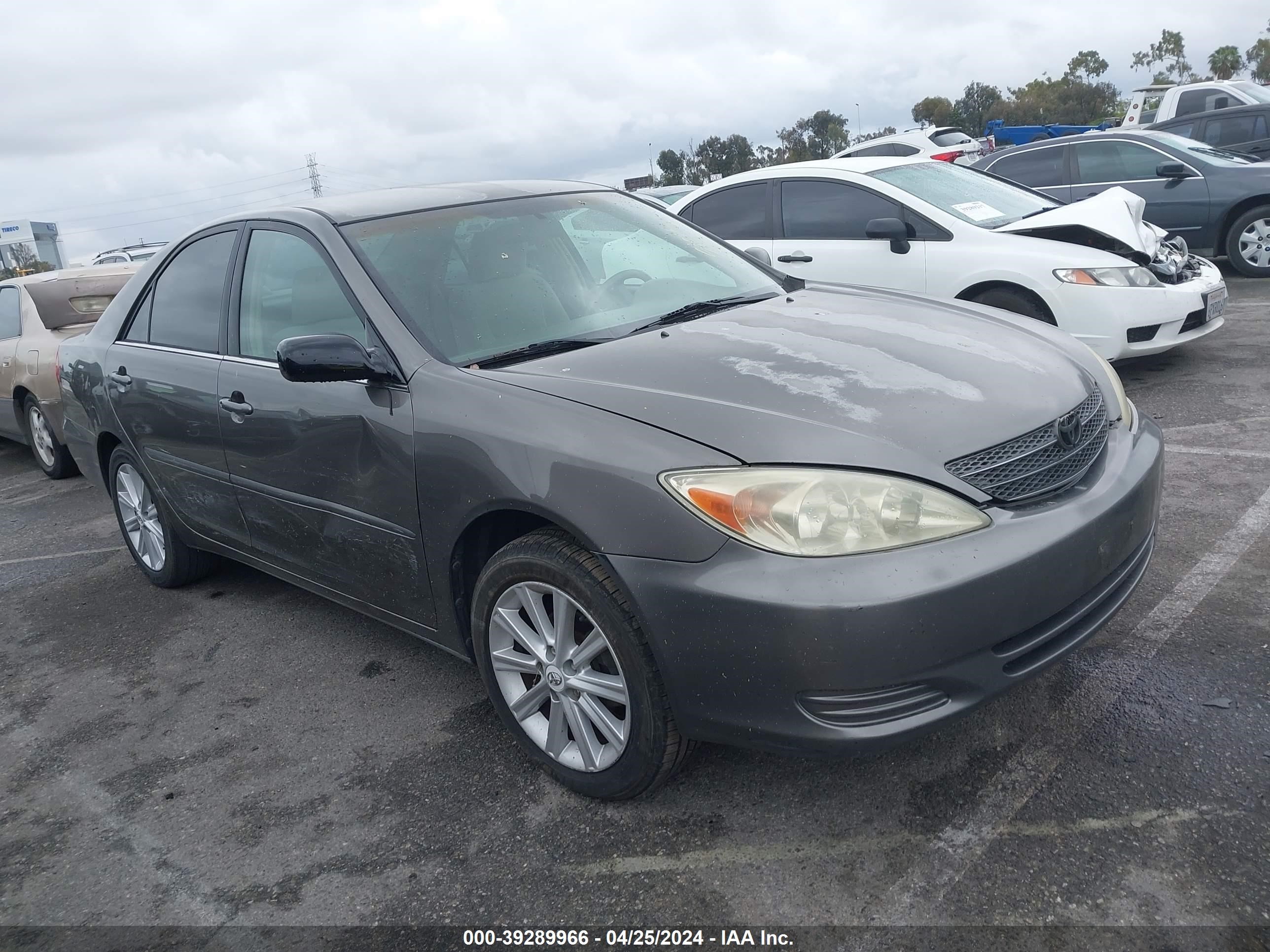 toyota camry 2004 4t1be32kx4u909951