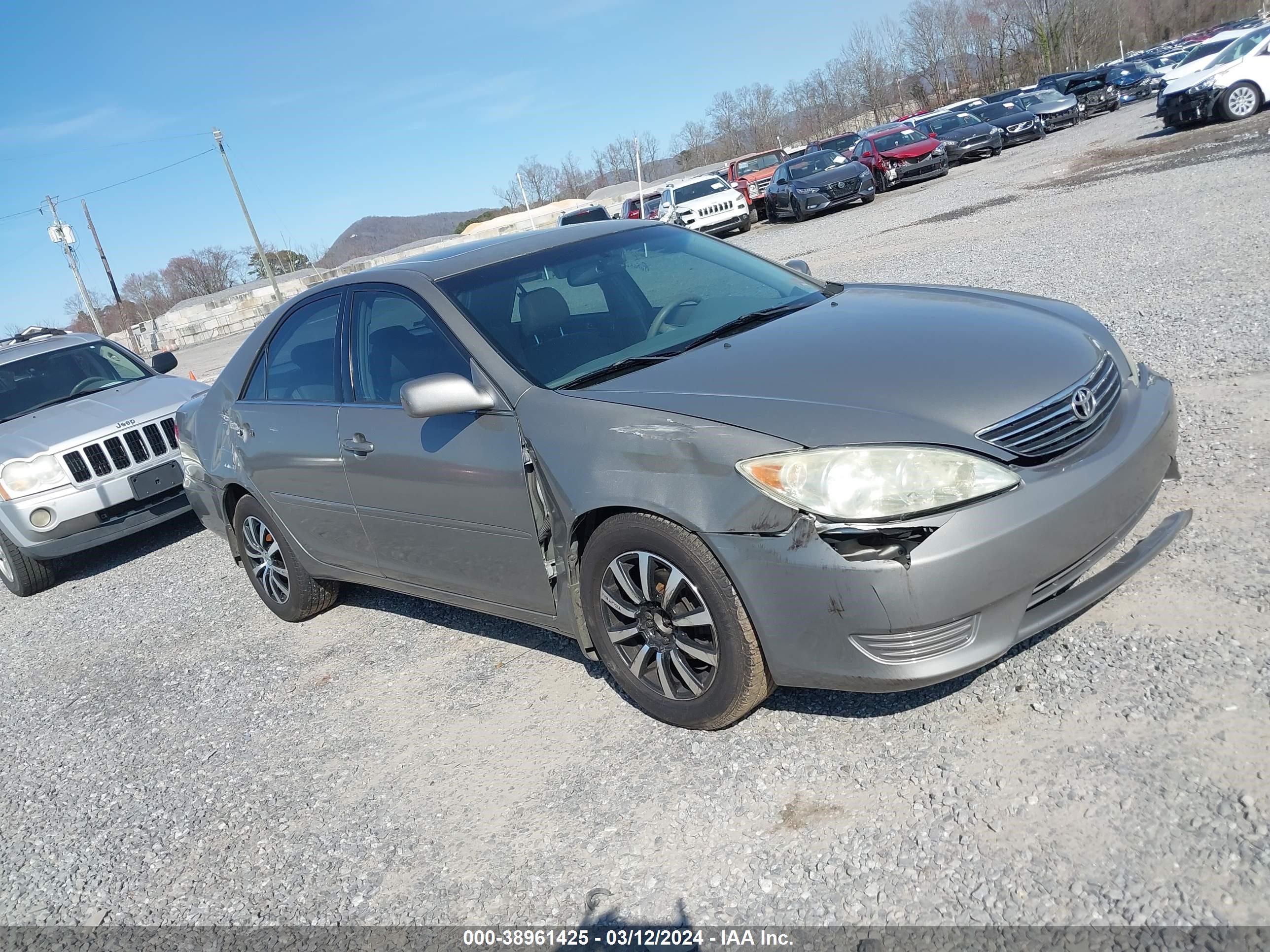 toyota camry 2005 4t1be32kx5u029575