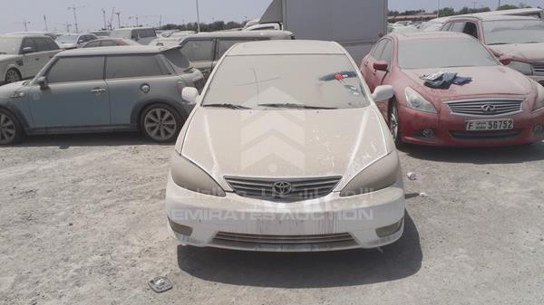 toyota camry 2005 4t1be32kx5u405482