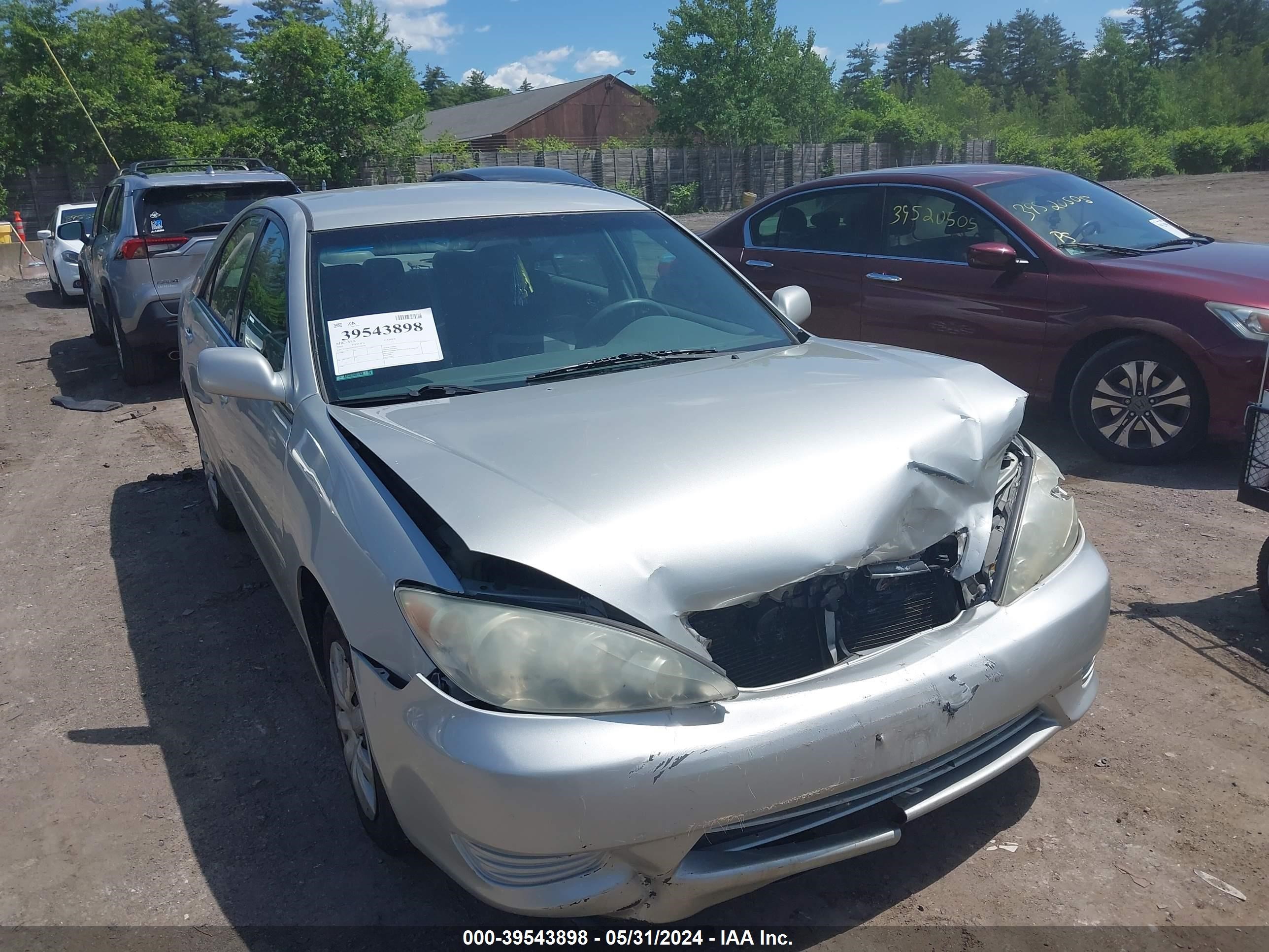 toyota camry 2005 4t1be32kx5u530756