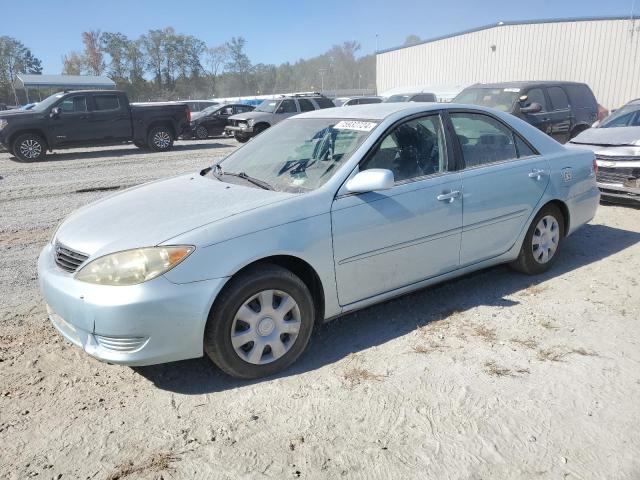 toyota camry le 2005 4t1be32kx5u535469