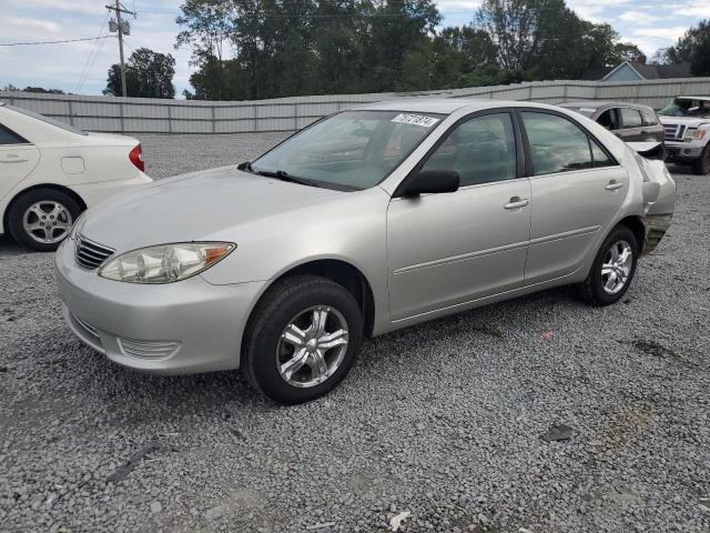 toyota camry le 2005 4t1be32kx5u632283