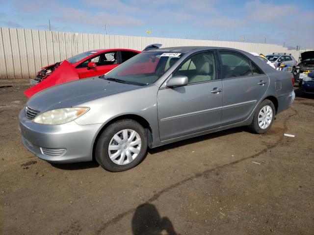 toyota camry 2005 4t1be32kx5u982979