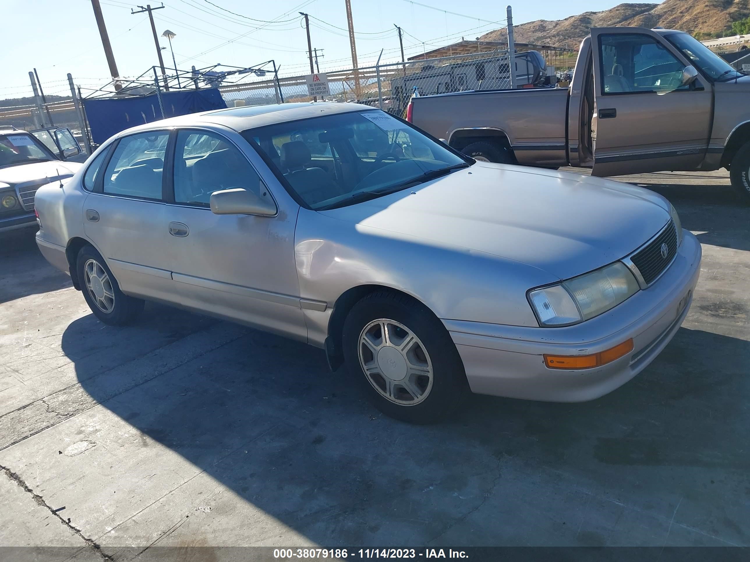 toyota avalon 1996 4t1bf12b7tu097069