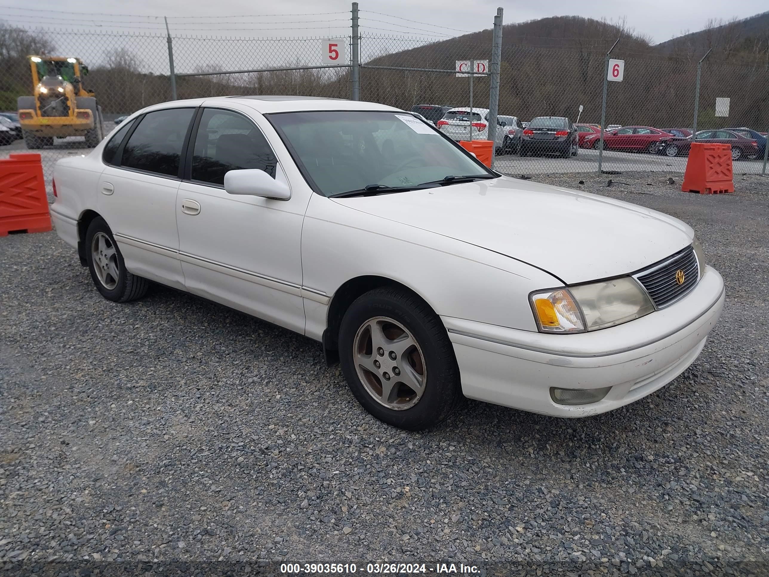 toyota avalon 1999 4t1bf18b1xu313284