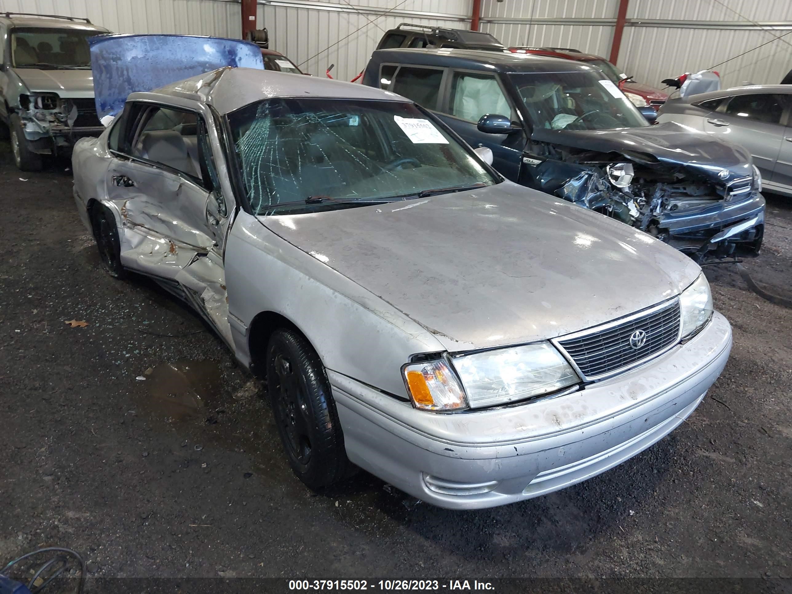 toyota avalon 1998 4t1bf18b5wu216670